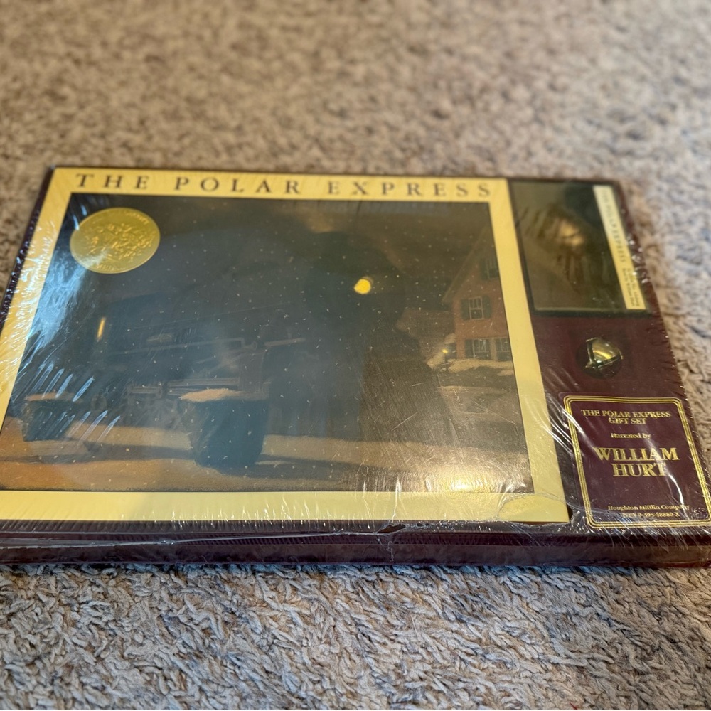 🎄✨ The Polar Express Gift Set – Brand New & Sealed ✨🎄Classic Holiday Keepsake